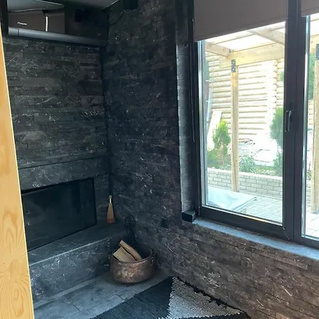 Hyades Mountain Kato Sinikia Trikalon