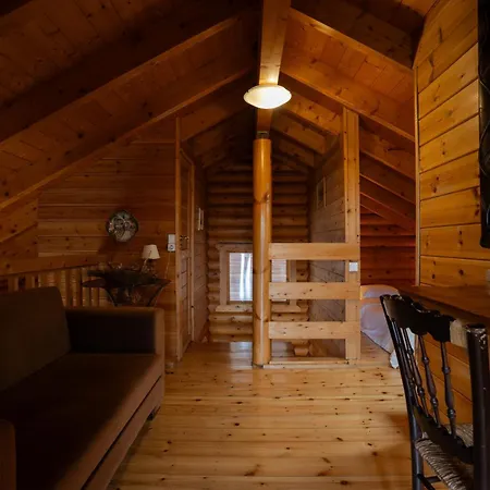 Hotel Hyades Mountain