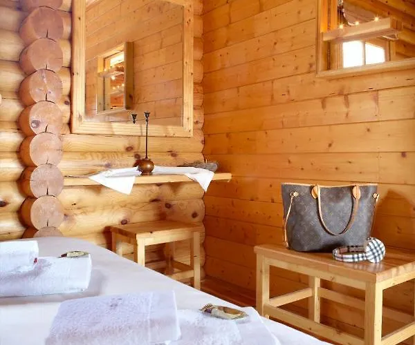 Hyades Mountain Hotel