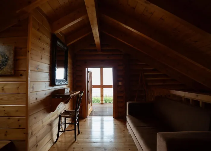 Hyades Mountain Hotel *